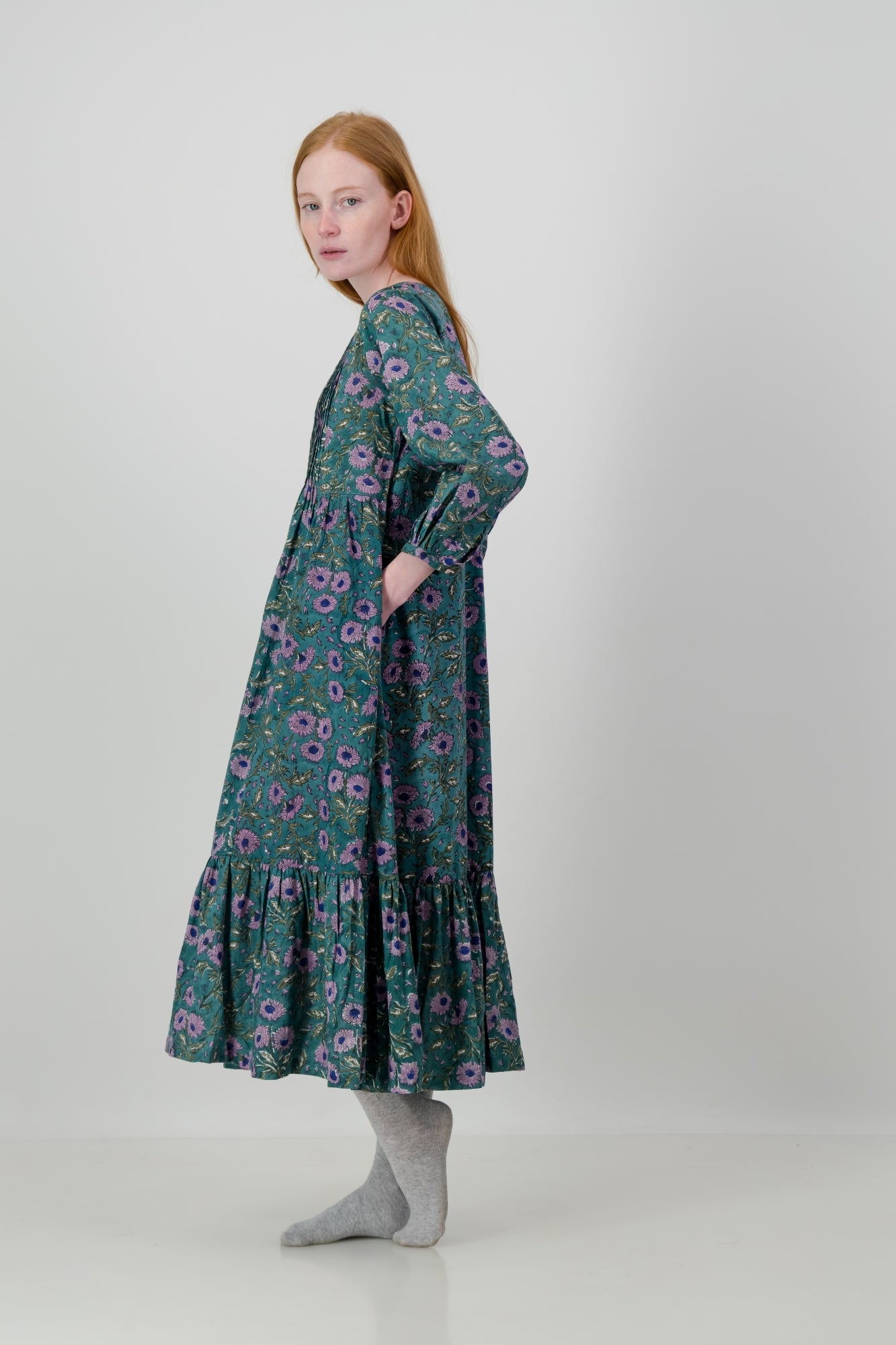 Neave Block Pleated - Green Flower