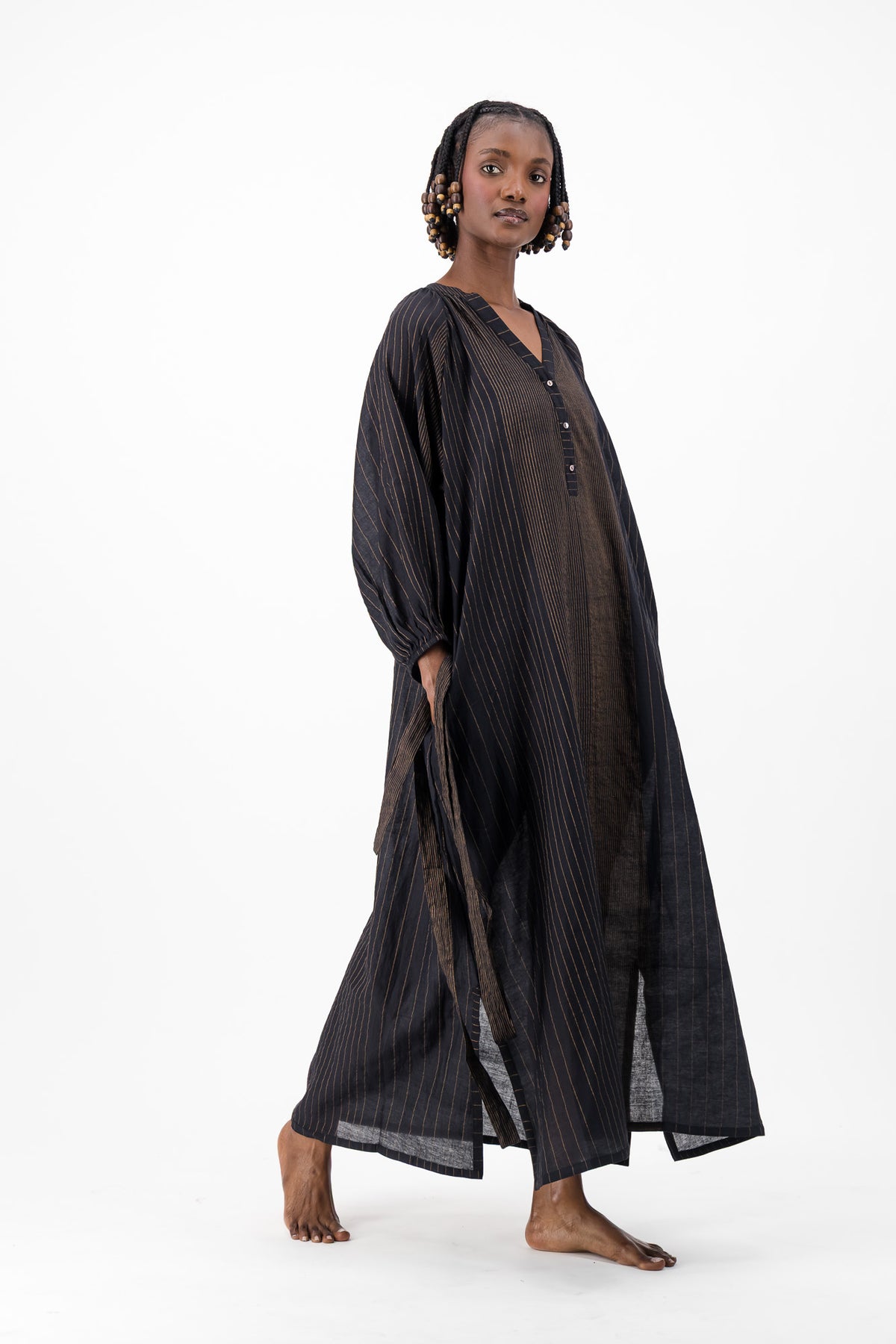 Glitter Weave Handloom Kaftan - Black & Gold