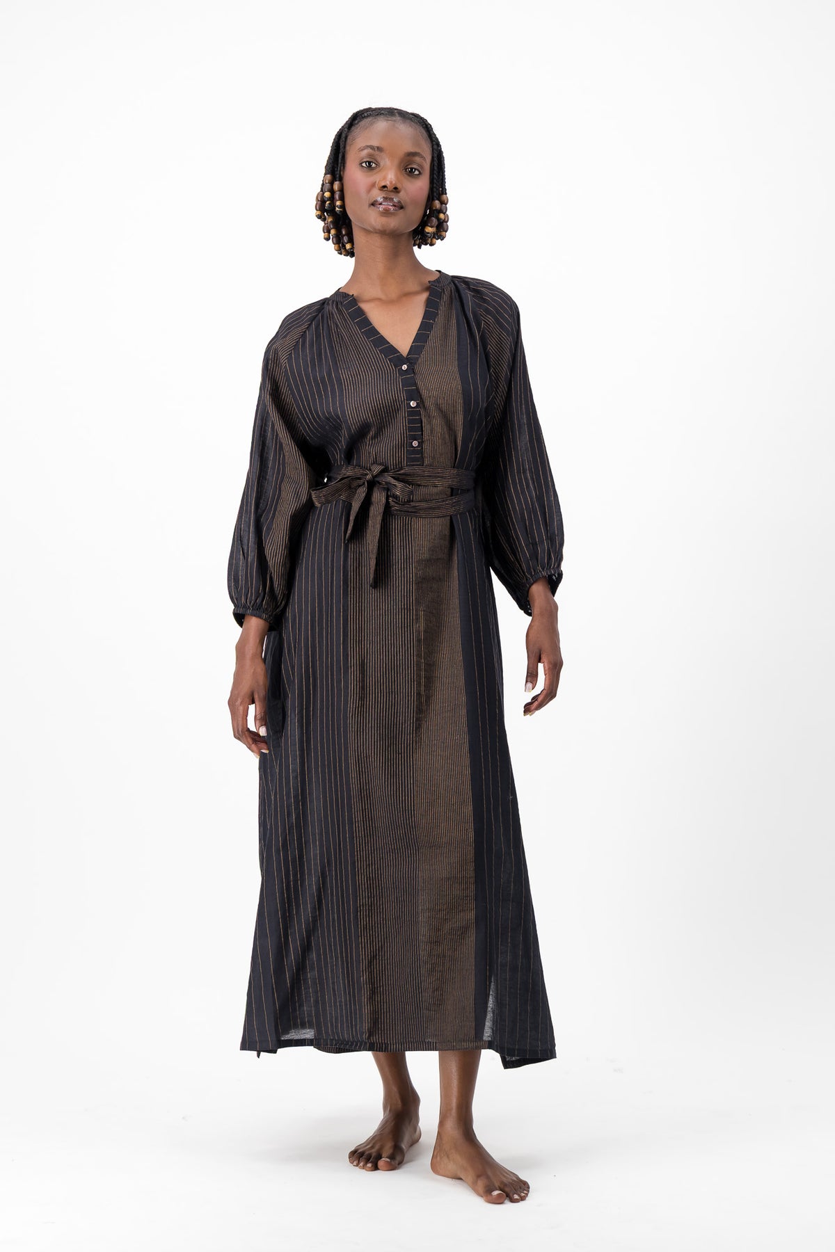 Glitter Weave Handloom Kaftan - Black & Gold