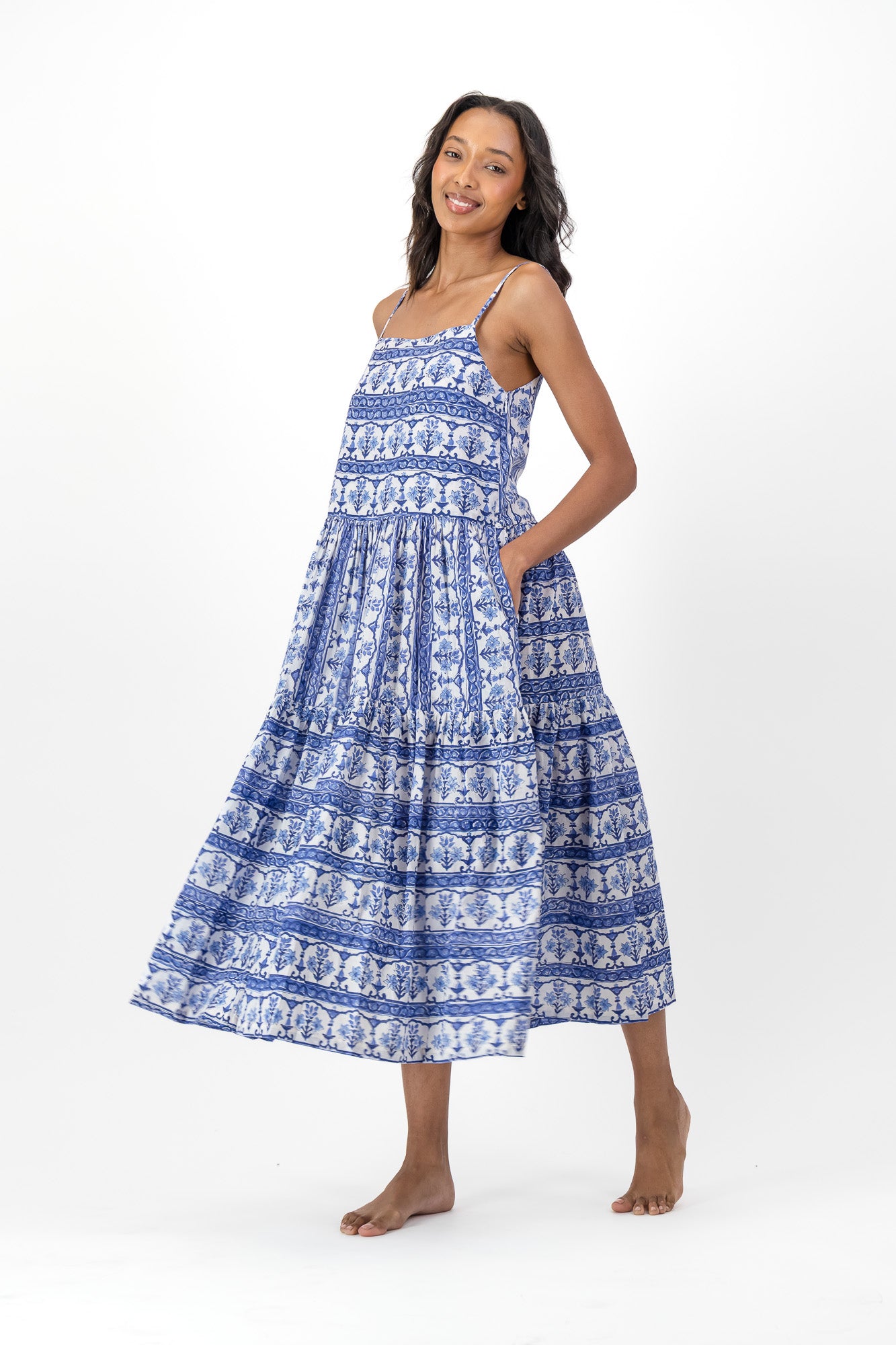 Gentle Breeze Dress - Ultramarine Border Rose