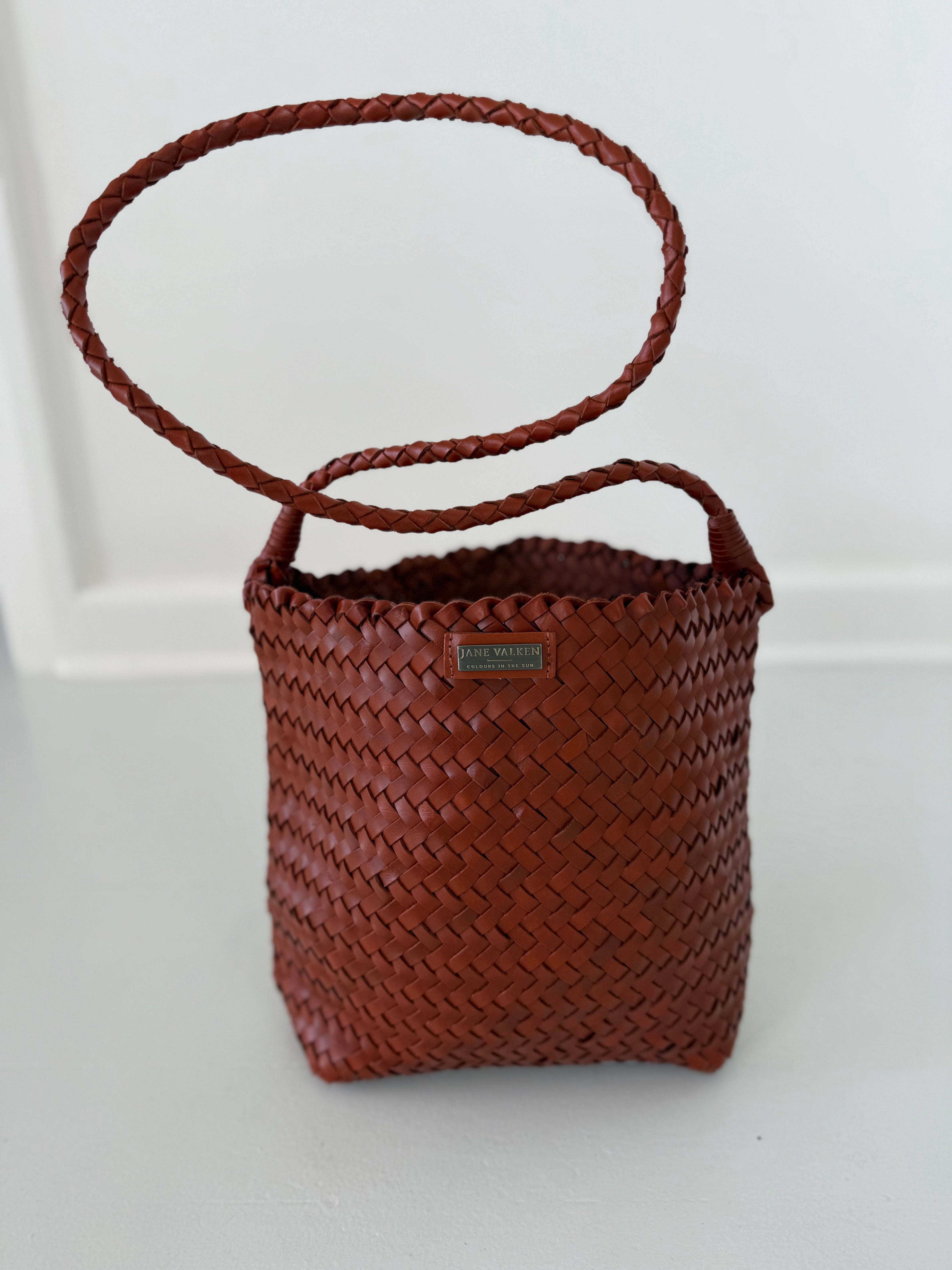 Medium Sling Leather Braided Bag - Rust