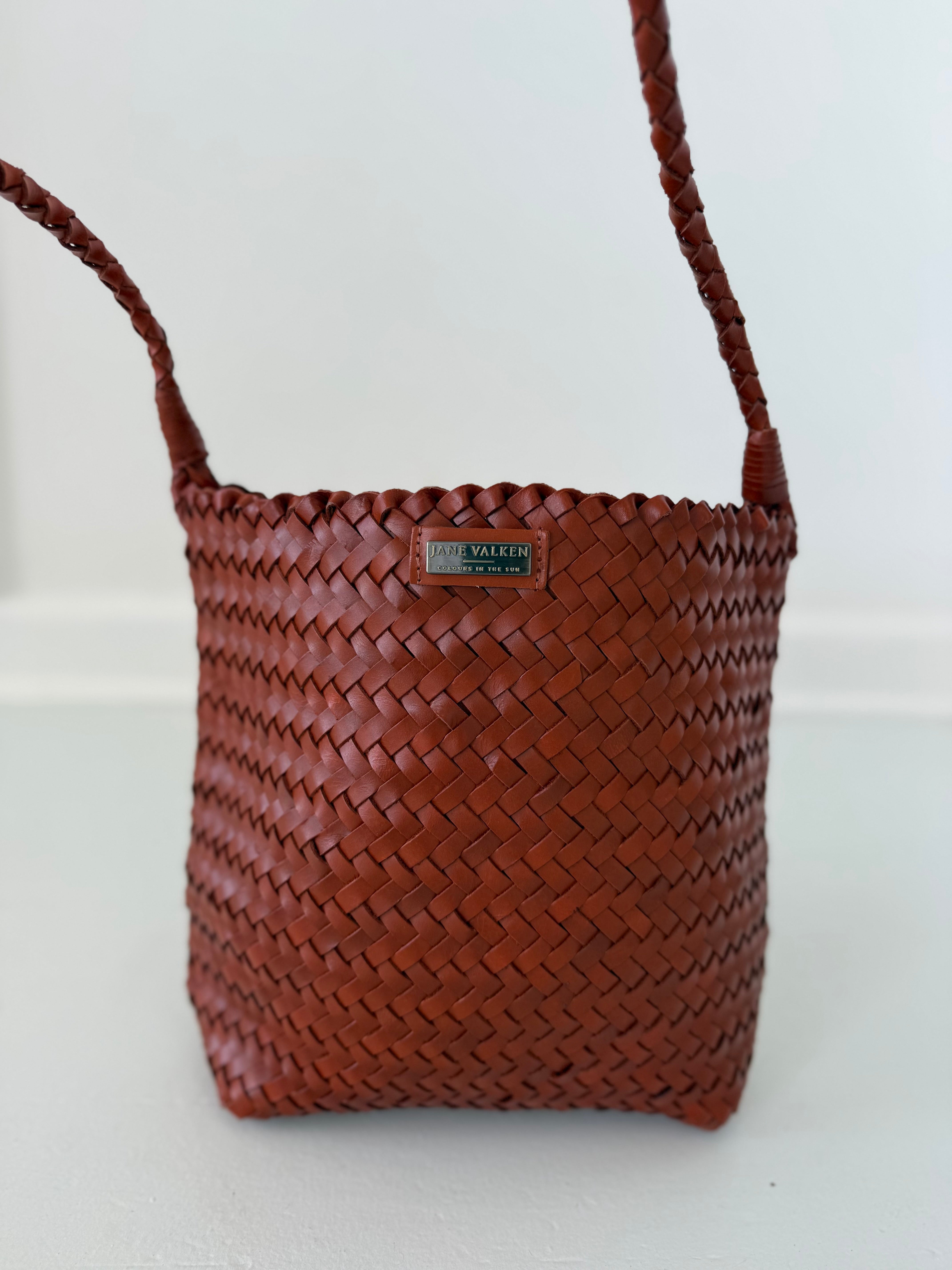 Medium Sling Leather Braided Bag - Rust