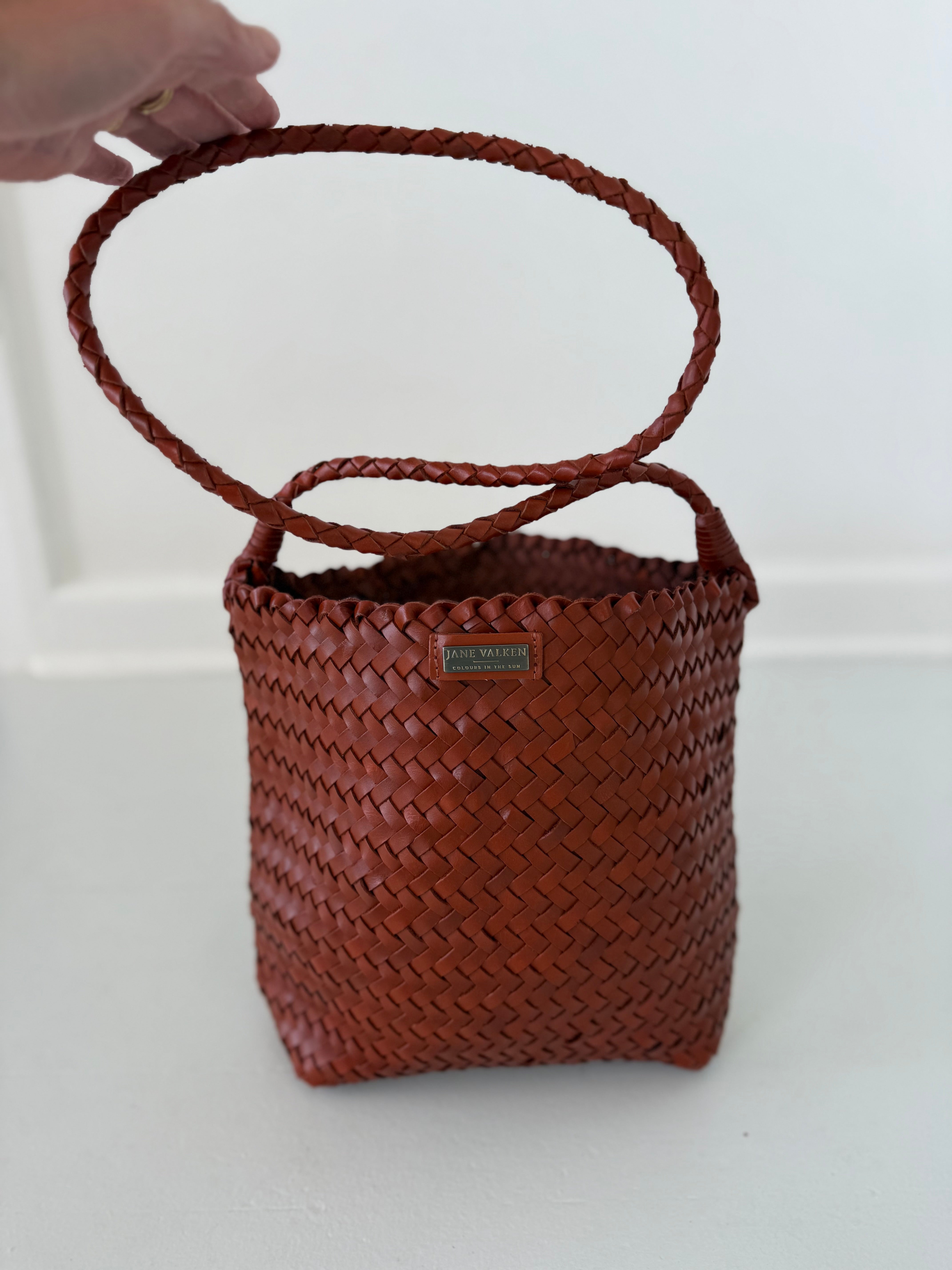 Medium Sling Leather Braided Bag - Rust