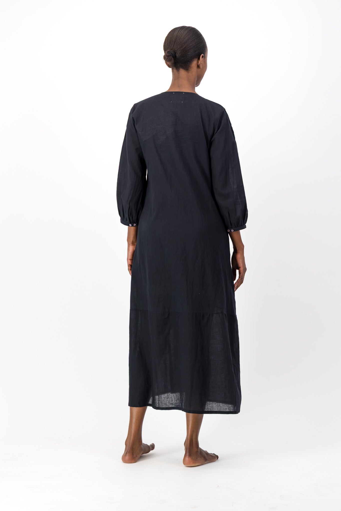 Handloom Long Pleated Kaftan - Black