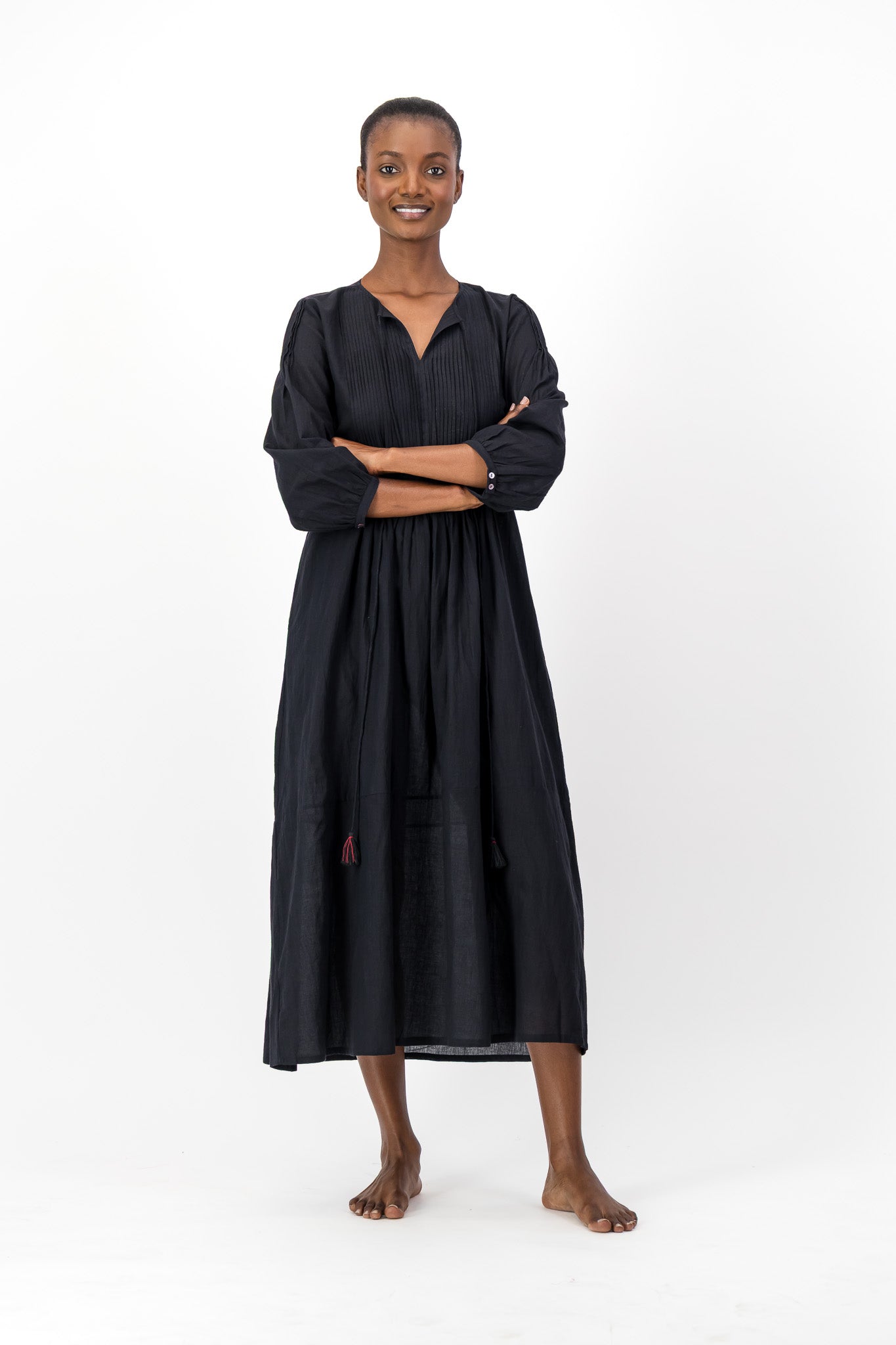Handloom Long Pleated Kaftan - Black
