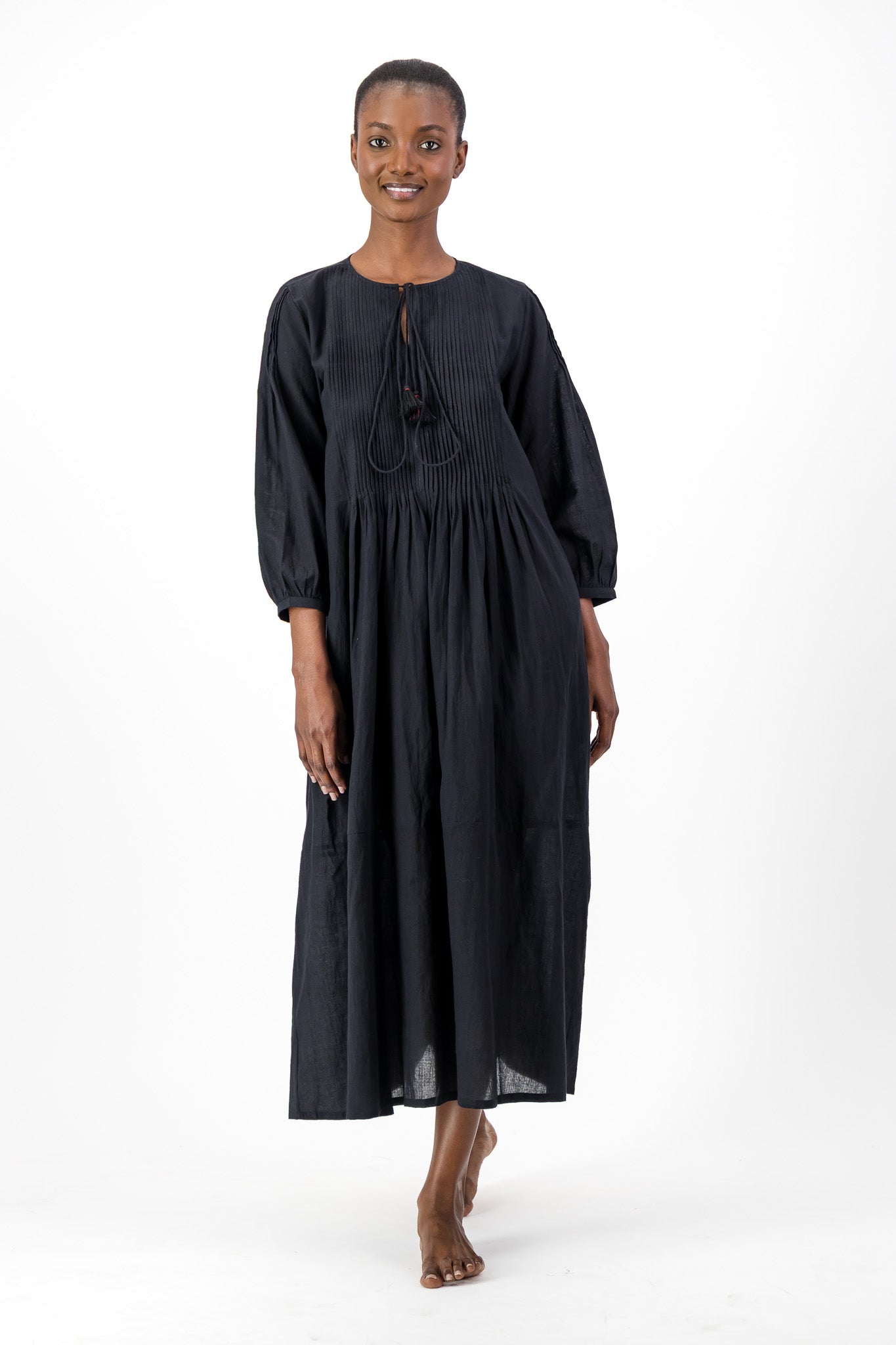 Handloom Long Pleated Kaftan - Black