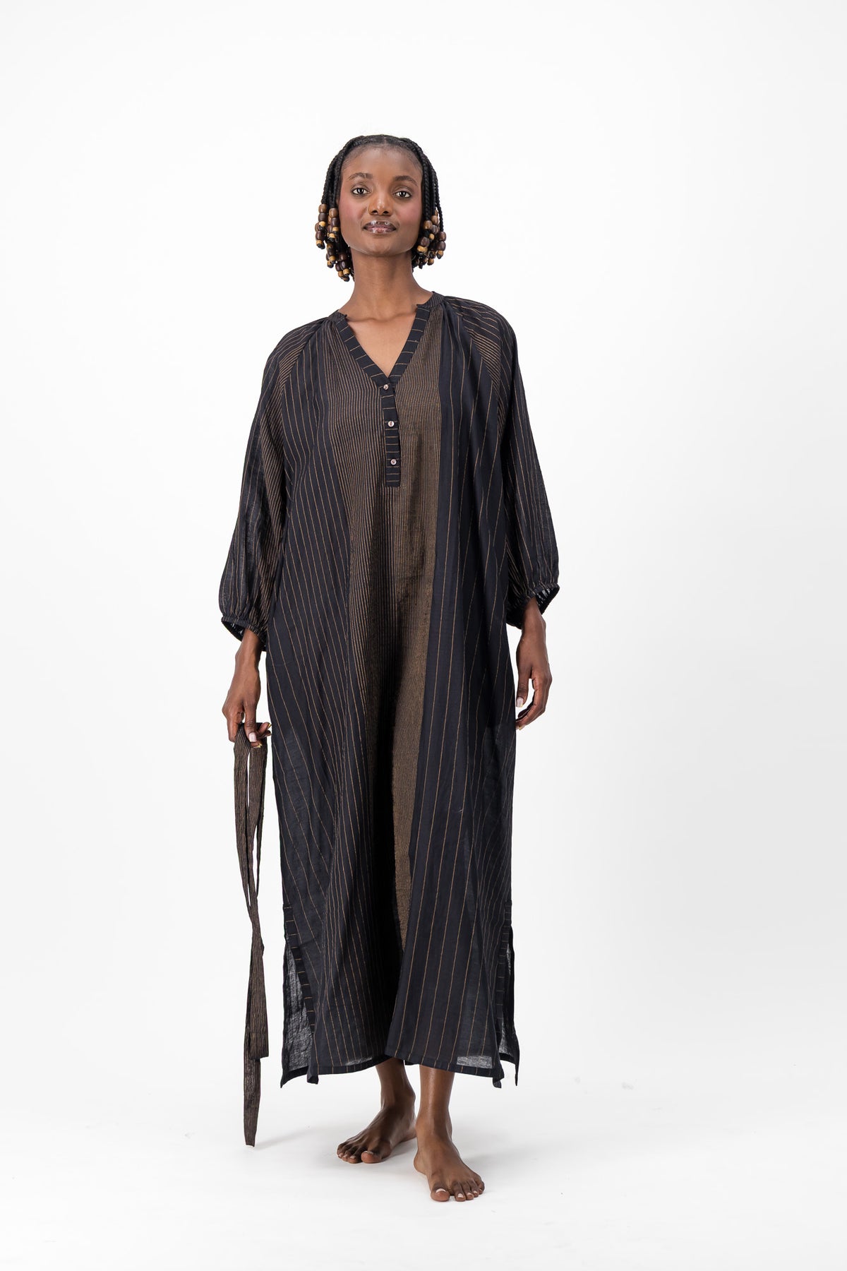 Glitter Weave Handloom Kaftan - Black & Gold