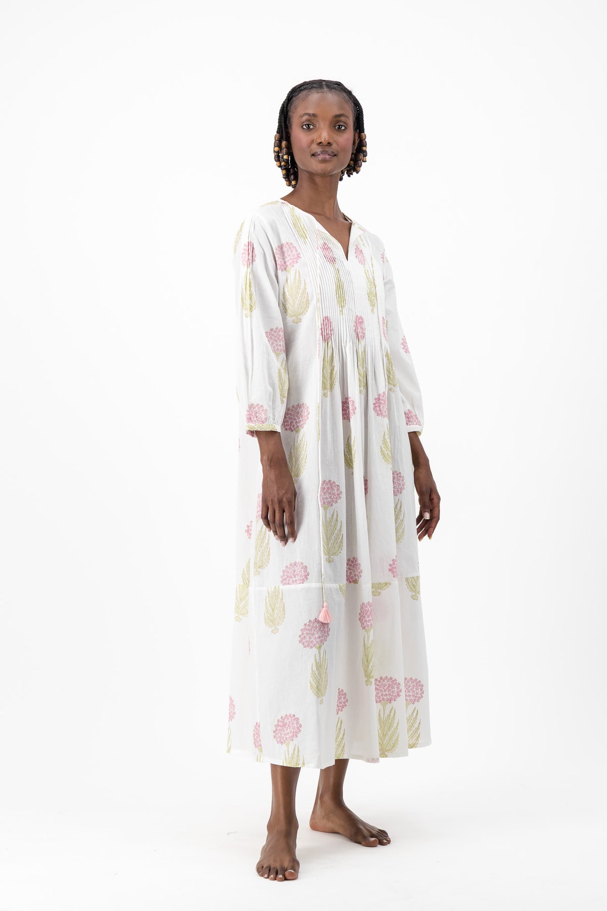 Long Pleated Kaftan - Pink Lace