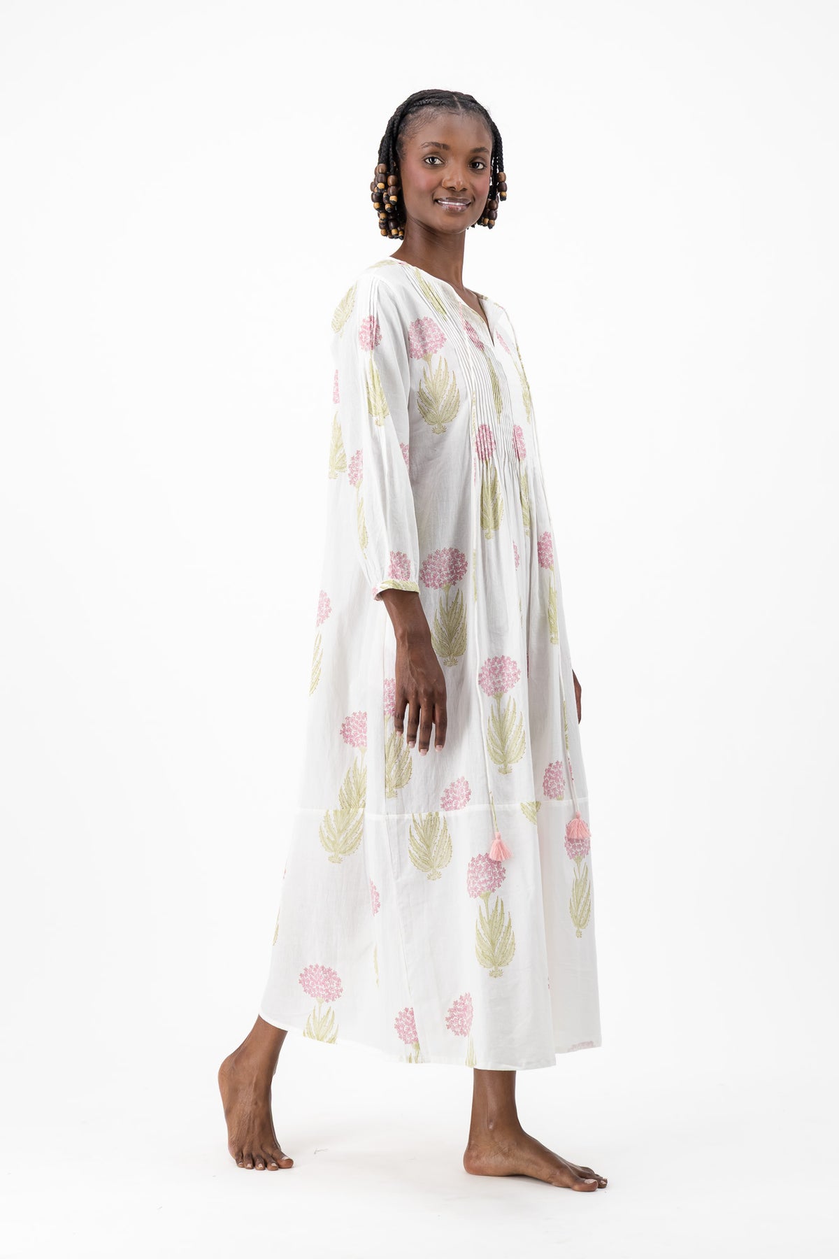 Long Pleated Kaftan - Pink Lace