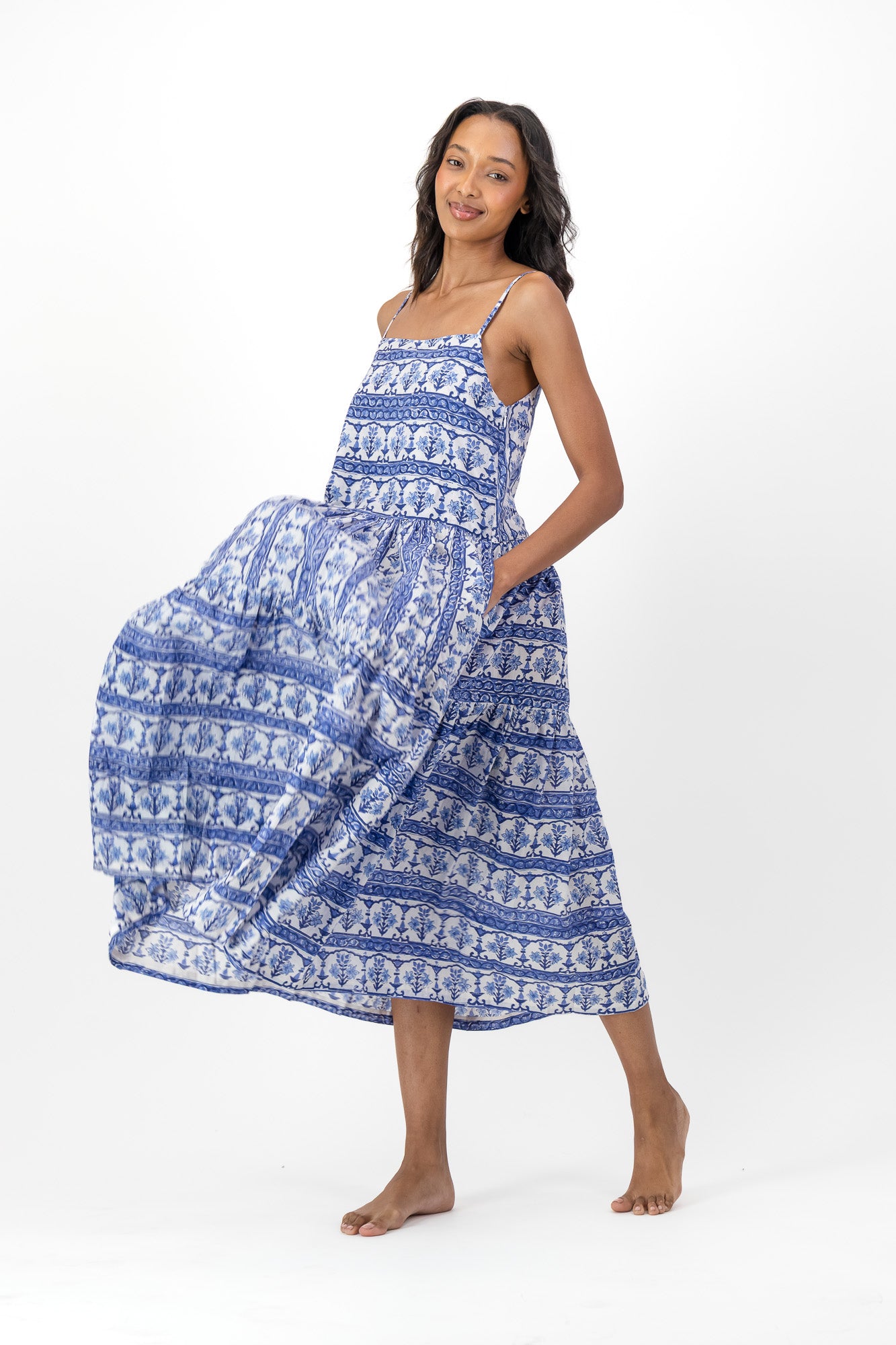 Gentle Breeze Dress - Ultramarine Border Rose